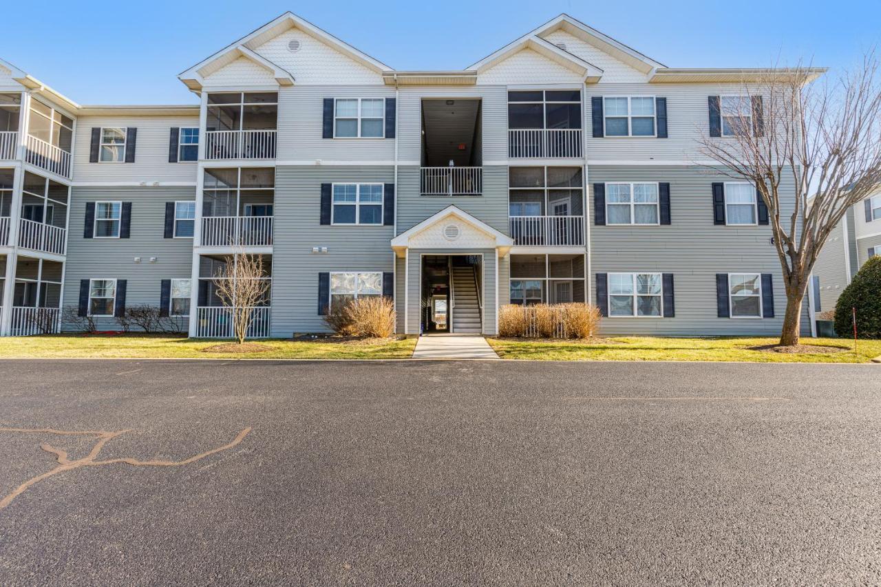 At Bay Crossing - 34670 Circle Unit #2304 Apartment